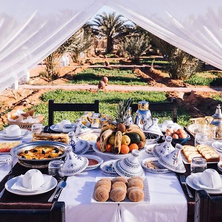Oasis Luxury Camp Hotel Мерцуга Екстериор снимка