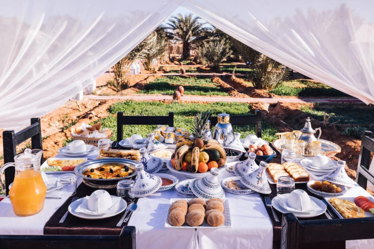 Oasis Luxury Camp Hotel Мерцуга Екстериор снимка